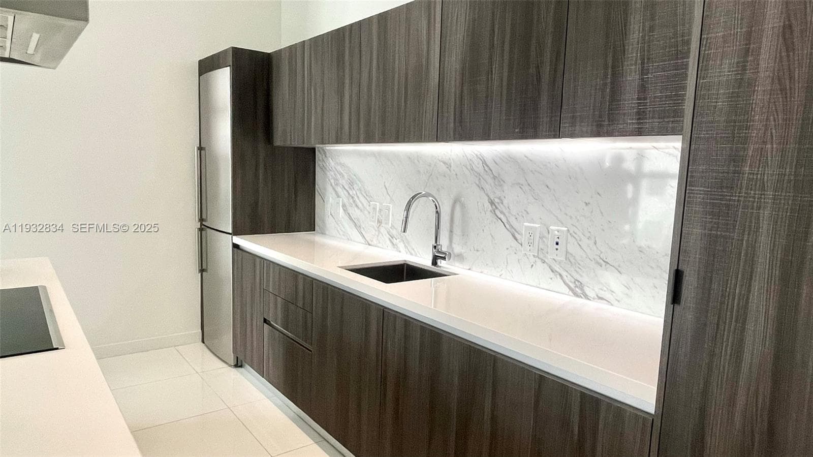 Paramount Miami Worldcenter Unit 412 condo for sale at 851 NE 1st Ave # 412, Miami FL 33132