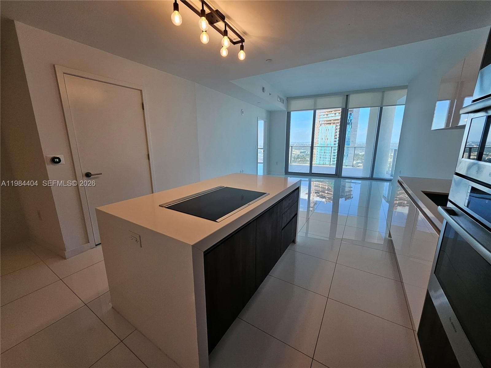 Paramount Miami Worldcenter Unit 4000 condo for rent at 851 NE 1st Ave # 4000, Miami FL 33132