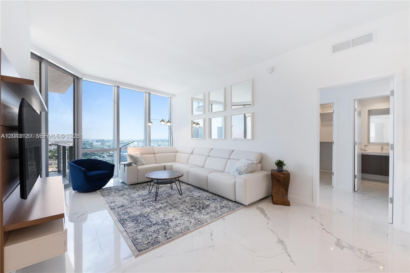 Paramount Miami Worldcenter Unit 3308 condo for sale at 851 NE 1st Ave # 3308, Miami FL 33132