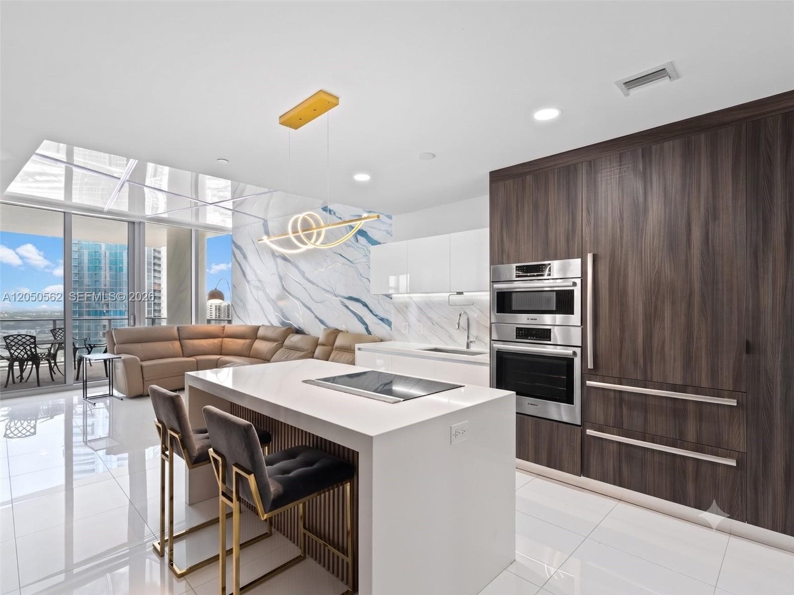 Paramount Miami Worldcenter Unit 3000 condo for sale at 851 NE 1st Ave # 3000, Miami FL 33132