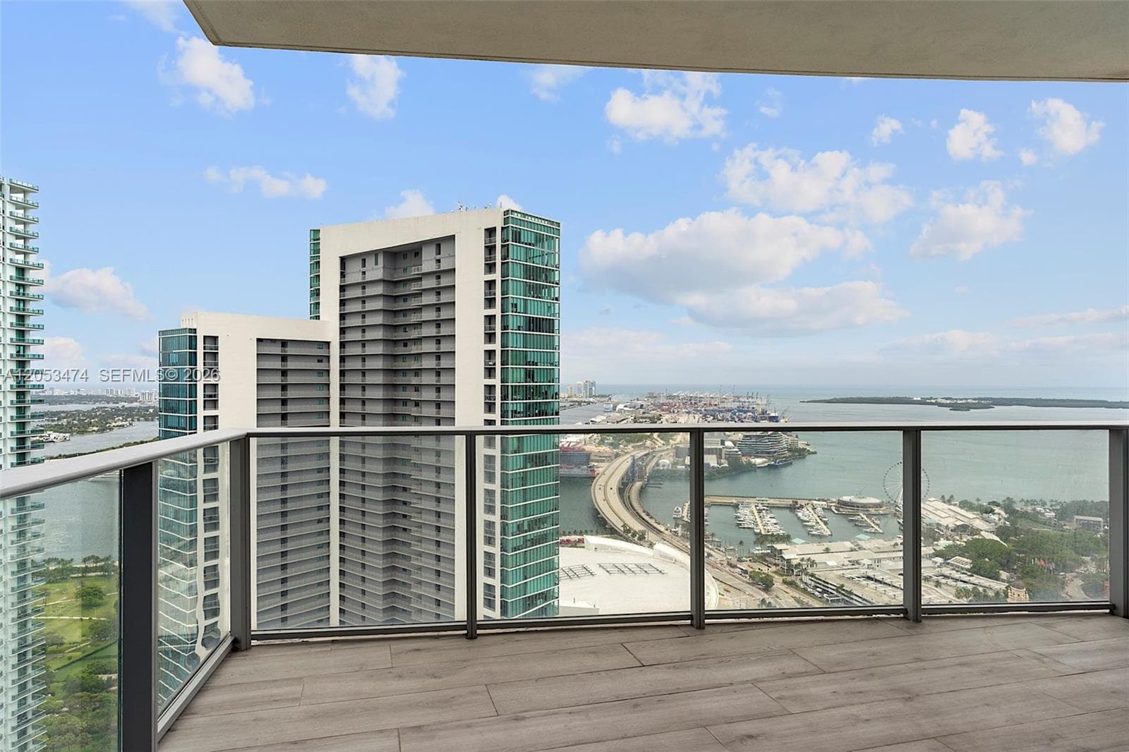 Paramount Miami Worldcenter Unit 4407 condo rented at 851 NE 1st Ave # 4407, Miami FL 33132