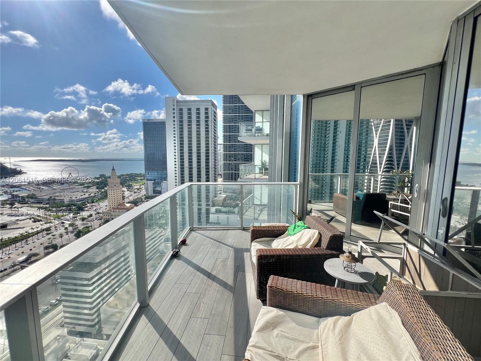 Paramount Miami Worldcenter Unit 2605 condo for rent at 851 NE 1st Ave # 2605, Miami FL 33132