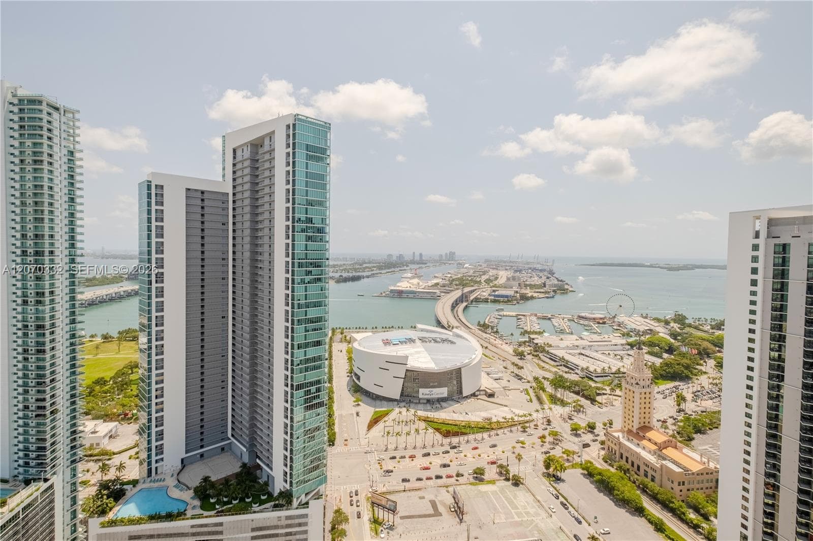 Paramount Miami Worldcenter Unit 3911 condo for rent at 851 NE 1st Ave # 3911, Miami FL 33132