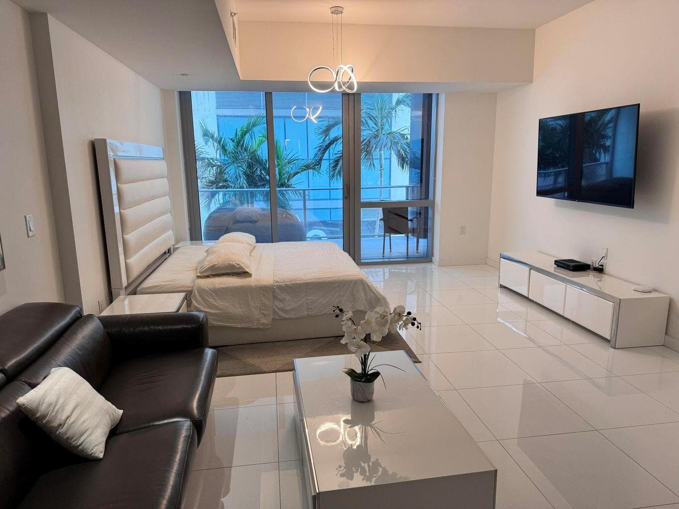Paramount Miami Worldcenter Unit 201 condo for rent at 851 NE 1ST Avenue # 201, Miami, FL 33132
