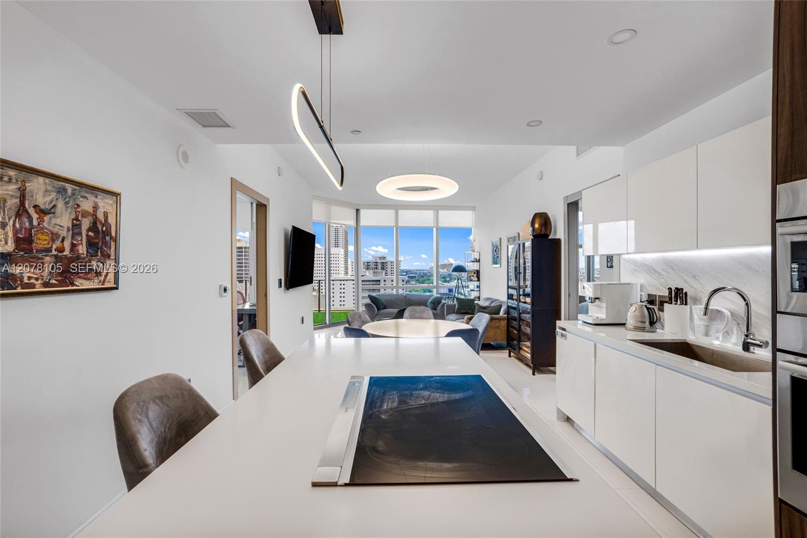 Paramount Miami Worldcenter Unit 1408 condo for rent at 851 NE 1st Ave # 1408, Miami, FL 33132