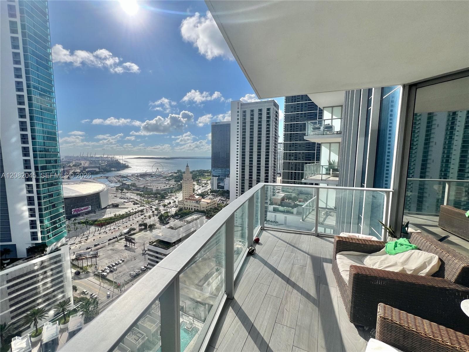 Paramount Miami Worldcenter Unit 2605 condo for sale at 851 NE 1st Ave # 2605, Miami, FL 33132