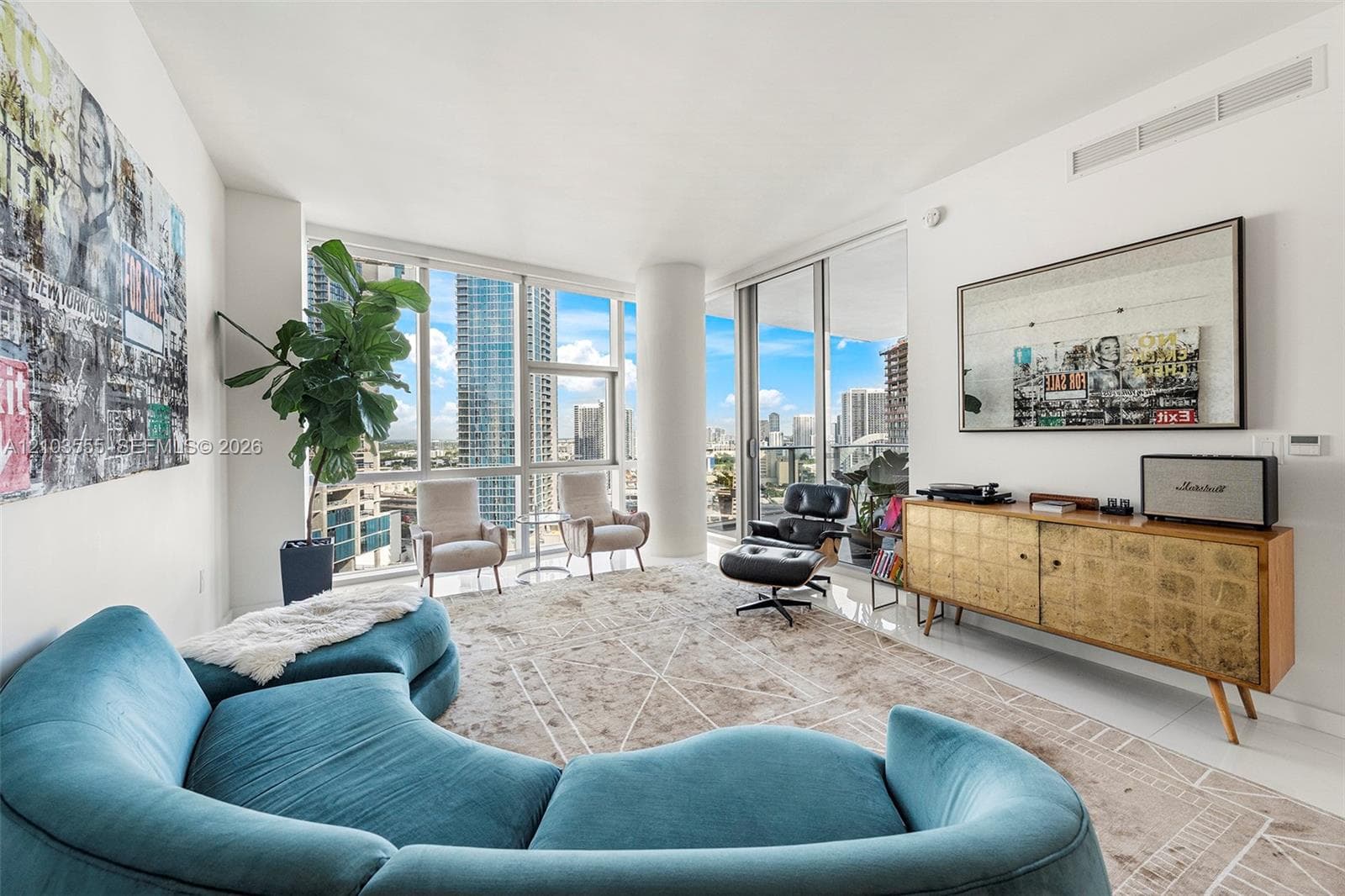 Paramount Miami Worldcenter Unit 1901 condo for sale at 851 NE 1st Ave # 1901, Miami, FL 33132