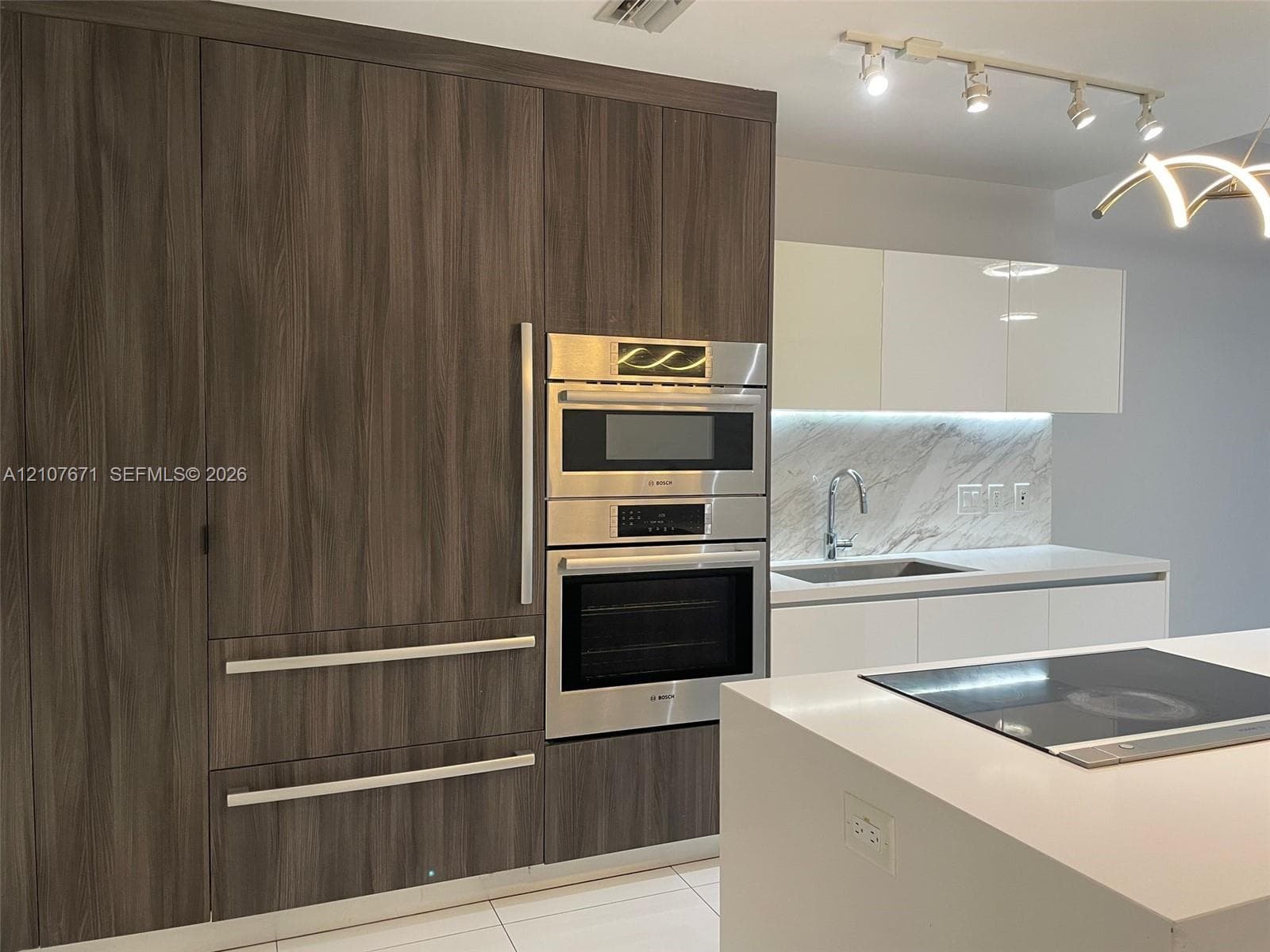 Paramount Miami Worldcenter Unit 4306 condo for rent at 851 NE 1st Ave # 4306, Miami, FL 33132