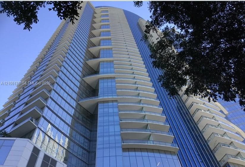Paramount Miami Worldcenter Unit 4008 condo for sale at 851 NE 1st Ave # 4008, Miami, FL 33132