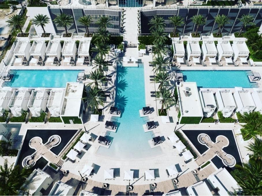 Paramount Miami Worldcenter Unit 1508 condo rented at 851 NE 1st Ave # 1508, Miami FL 33132