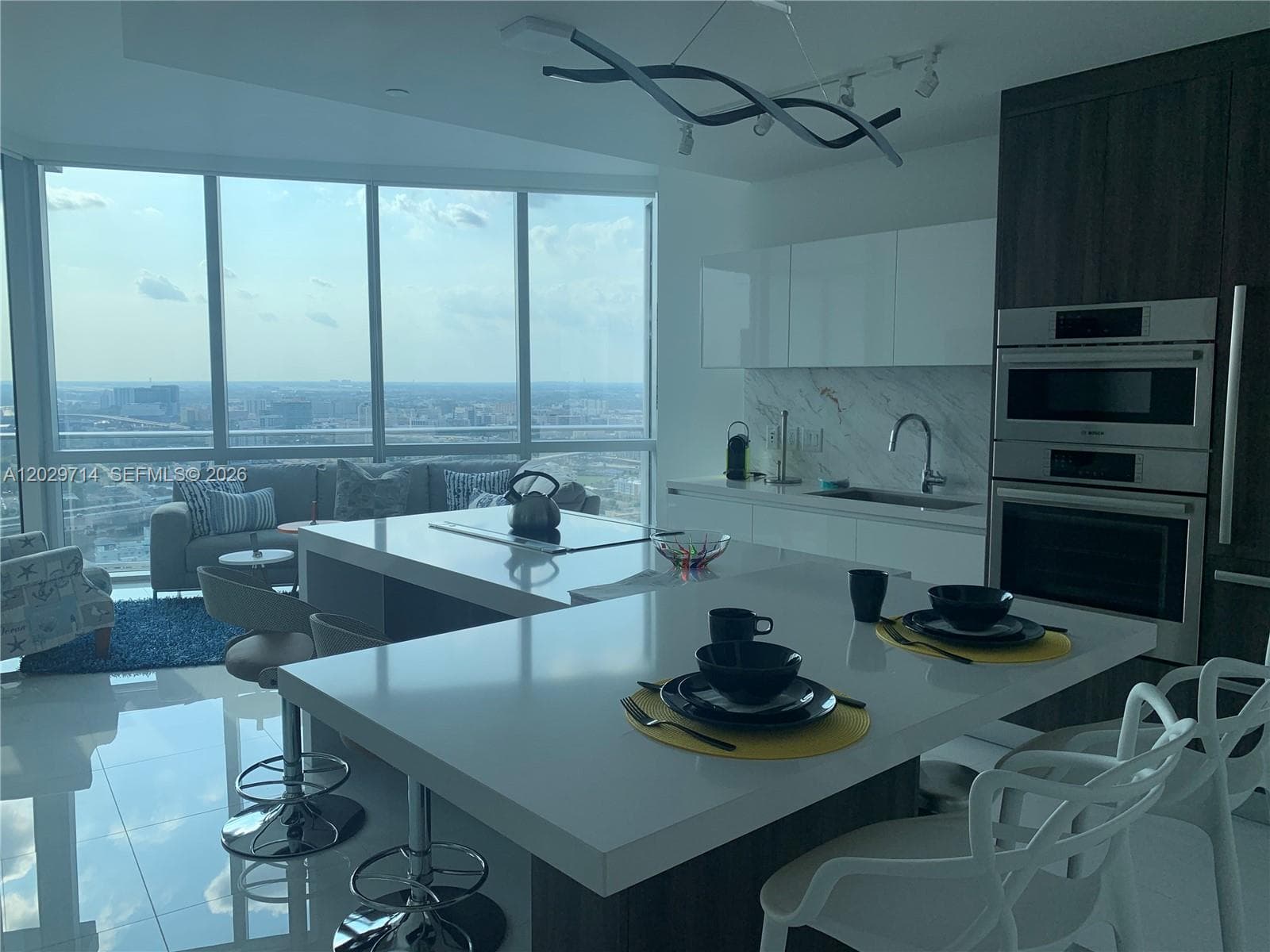 Paramount Miami Worldcenter Unit 3404 condo rented at 851 NE 1st Ave # 3404, Miami FL 33132