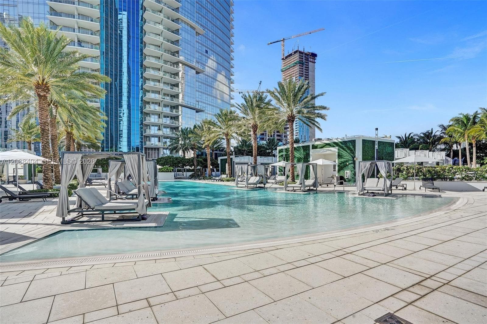 Paramount Miami Worldcenter Unit 1403 condo for rent at 851 NE 1ST AVE # 1403, Miami, FL 33132