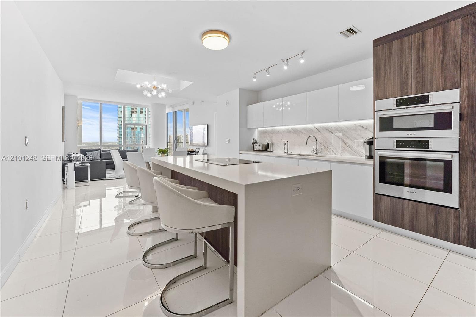 Paramount Miami Worldcenter Unit 2601 condo for sale at 851 NE 1st Ave # 2601, Miami, FL 33132